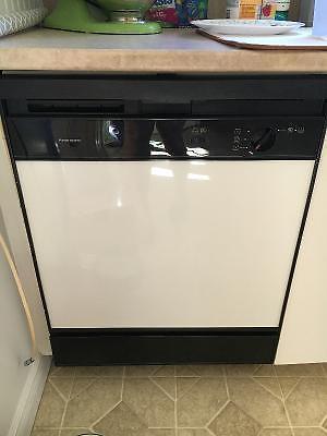 For Sale - Stove/Dishwasher in great working condition