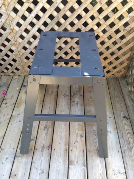 Tool bench stand