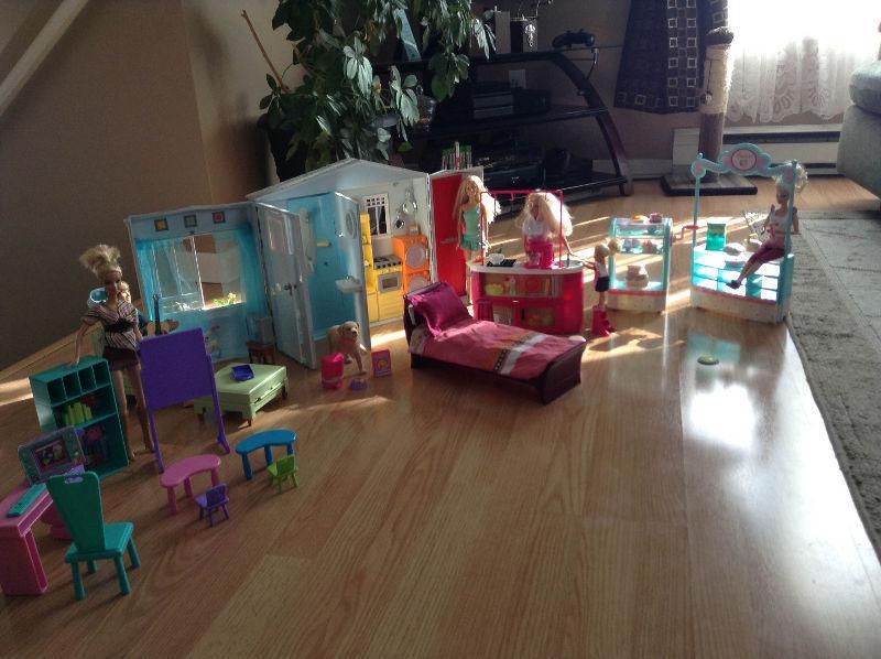 Barbie House and sets