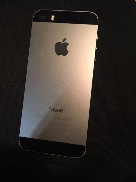 Apple iPhone 5S - 32GB - Bell / Virgin