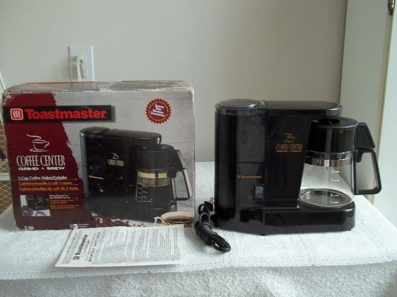 Toastmaster Coffee Center...5-cup...grind & brew...new