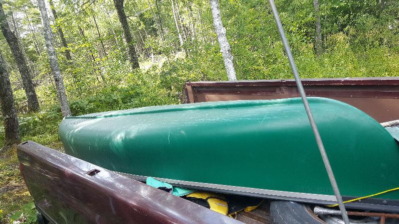 15' Colorado Canoe