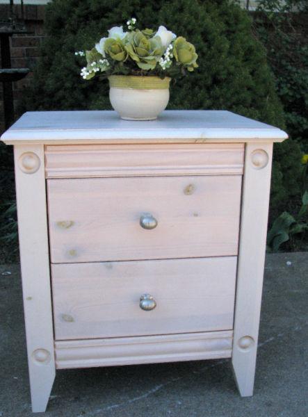 TODAY SALE - ONE SMALL SOLID PINE SIDE/NITE TABLE