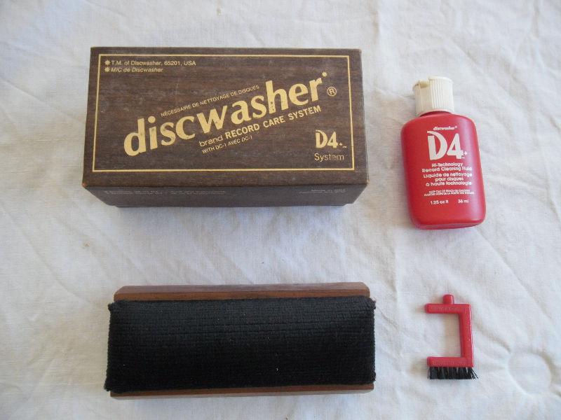 Discwasher record cleaning set