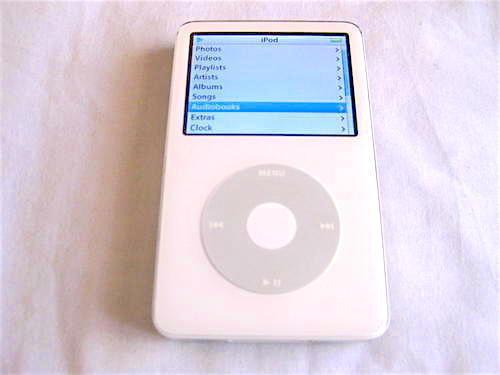 iPod Classic 5G White 30GB of Storage Condition is like new 9