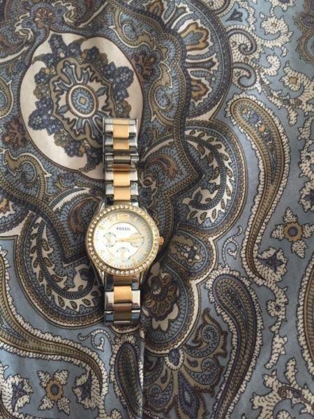 Fossil Riley watch- gold and silver strap