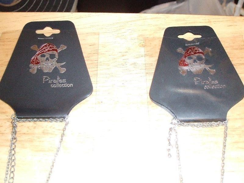 PIRATE PENDANTS WITH CHAIN