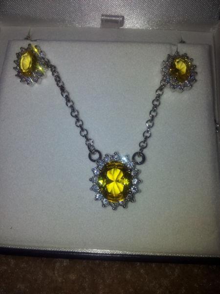 Beautiful Necklace, Earrings and Ring set $1425.00 value