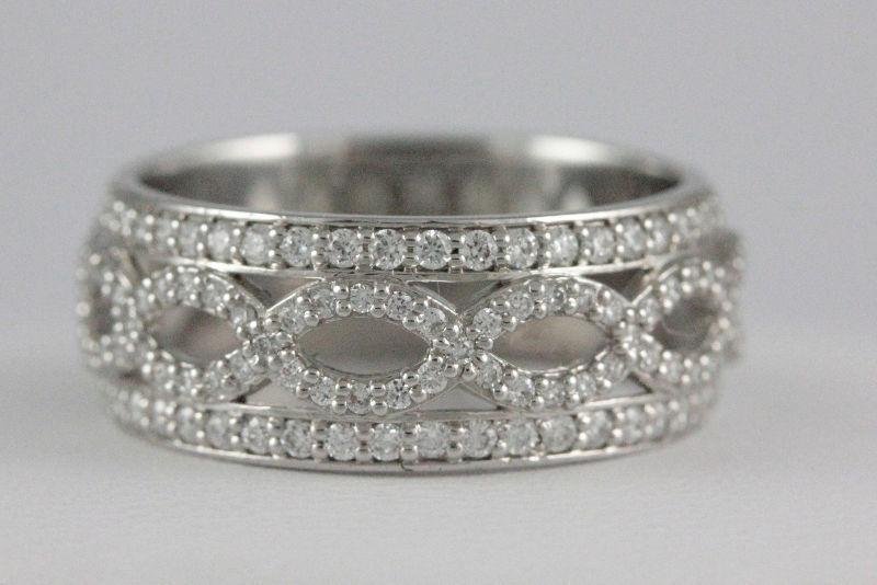 One Platinum diamond ring (estate, .75 tdw)#1871