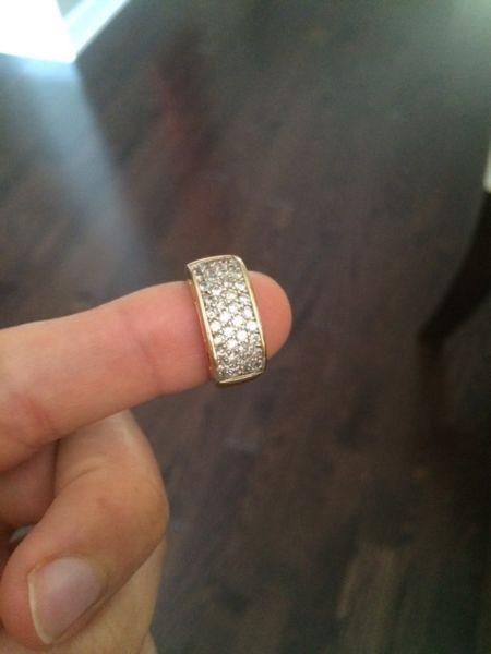 14K Stunning Diamond Ring!!!