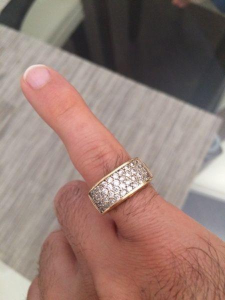 14K Stunning Diamond Ring!!!