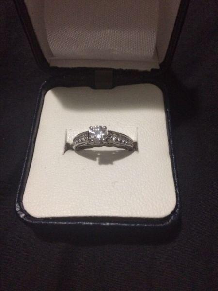 Diamond ring with matching diamond wedding band for sale