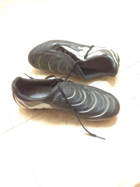 Wanted: Puma soccer cleats