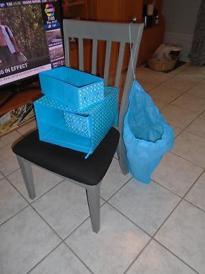 FOLDING DRAWERS WITH LAUNDRY BAG
