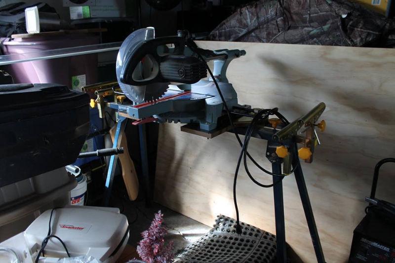 Table Saw and stand and other items