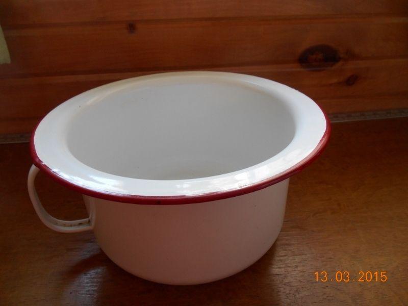 Chamber pot