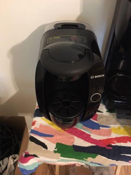 Tassimo Coffee Machine and Disk Drawer