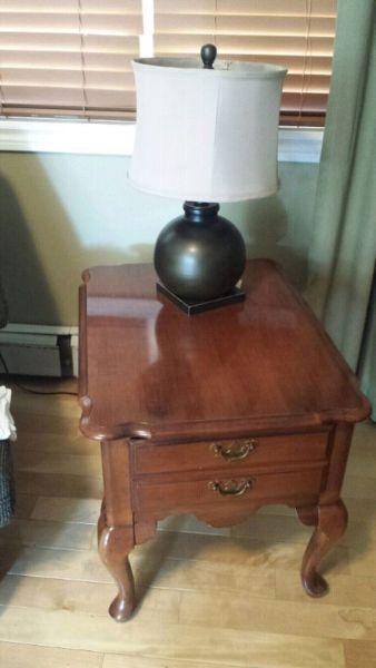 2 solid wood Vilas side tables and coffee table