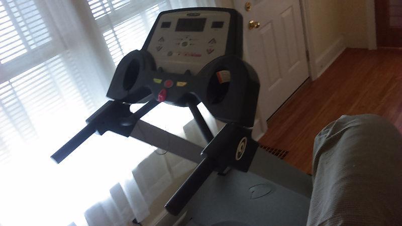 Treadmill Diamondback 400tm