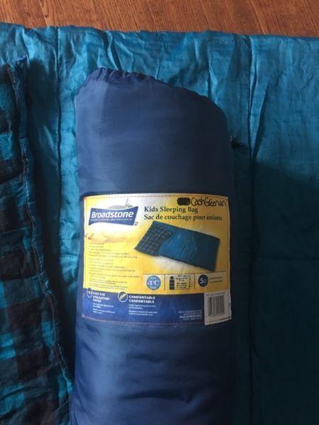 2 Kids sleeping bags great shape