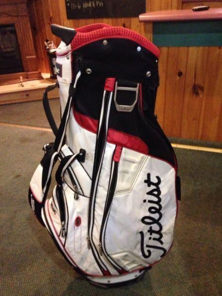 Titleist mini staff bag