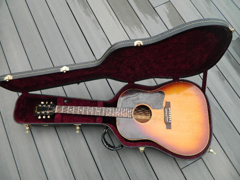 1960 Gibson J-45 With TKL Case
