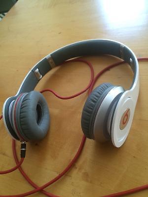 Beats by Dre Solo HD 1 White and Red