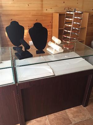Jewellery Display Cases & accessories