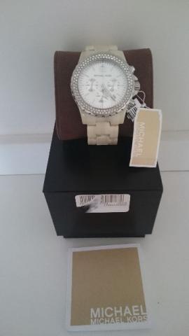 Michael Kors MK5598 Ladies Watch Chrono Plastic Bracelet crystal