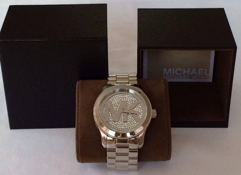 MICHAEL KORS SILVER CRYSTAL MK WATCH