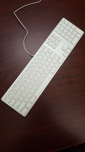 Apple wired keyboard (A1243)