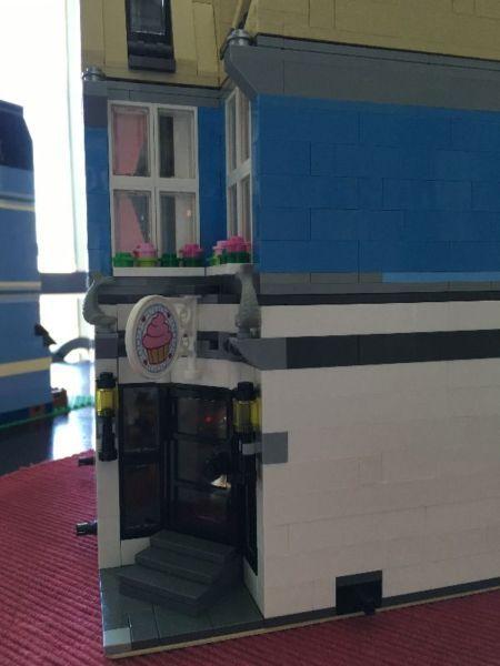 Lego MOC Custom Modular Corner Bakery