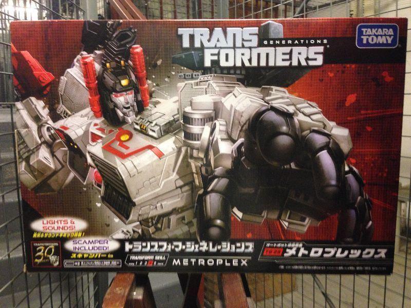 Transformers Takara Generations Metroplex MISB SEALED MINT