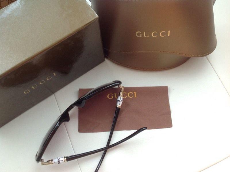 Authentic sanglasses Gucci