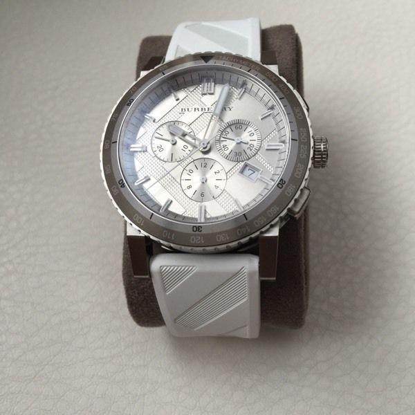 montre unisexe Burberry BU9810 Neuve / Brand new in box