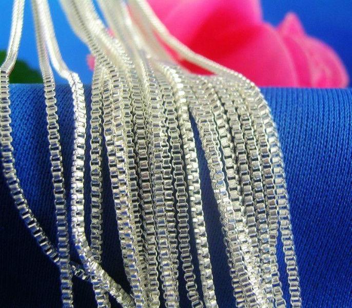 # 044 -1 - Chaîne-Collier Carrée de 1.4mm en argent sterling 925