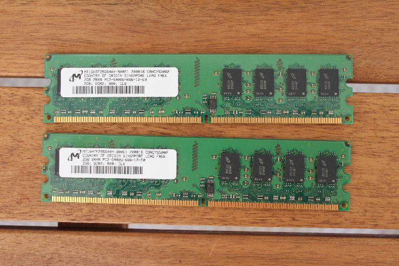 Mémoire 2 X 2 2GB 240-Pin DDR2 SDRAM