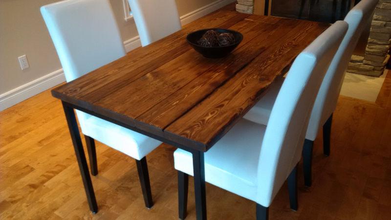 table rustique industriel en bois massif