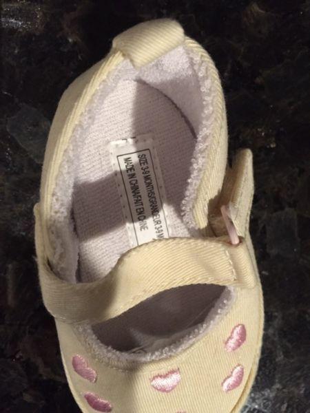 Infant shoes - size 3-9 months