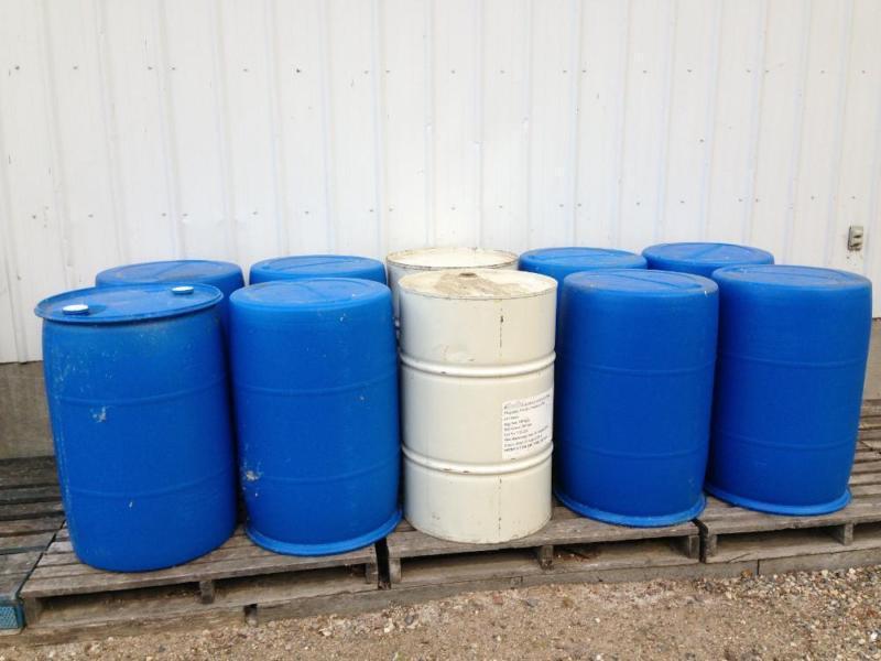 Steel and Plastic 45 Gallon Barrels For Sale