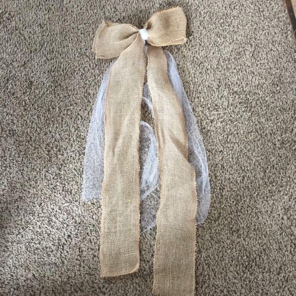 Burlap bows
