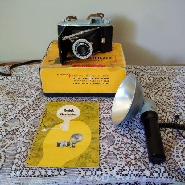 KODAK TOURIST 620 FILM CAMERA AND FLASH