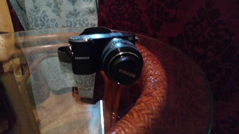 Samsung Mirrorless system Camera