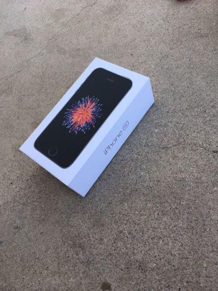 iPhone se 64 gb