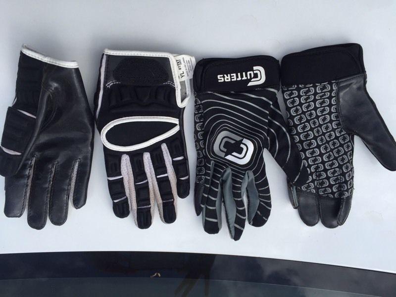 2 pairs of cutters football gloves