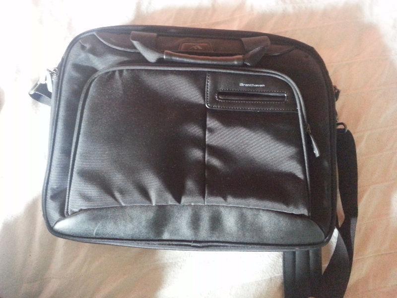 Brenthaven Laptop Bag