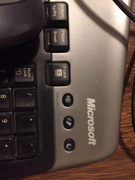 Microsoft wireless key board & mouse