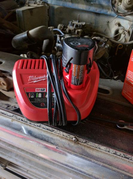 Milwaukee M12 charger and battery