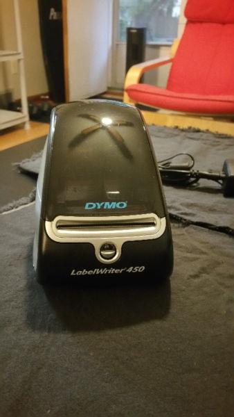 Almost new DYMO LabelWriter 450 comes with DYMO Address Labels
