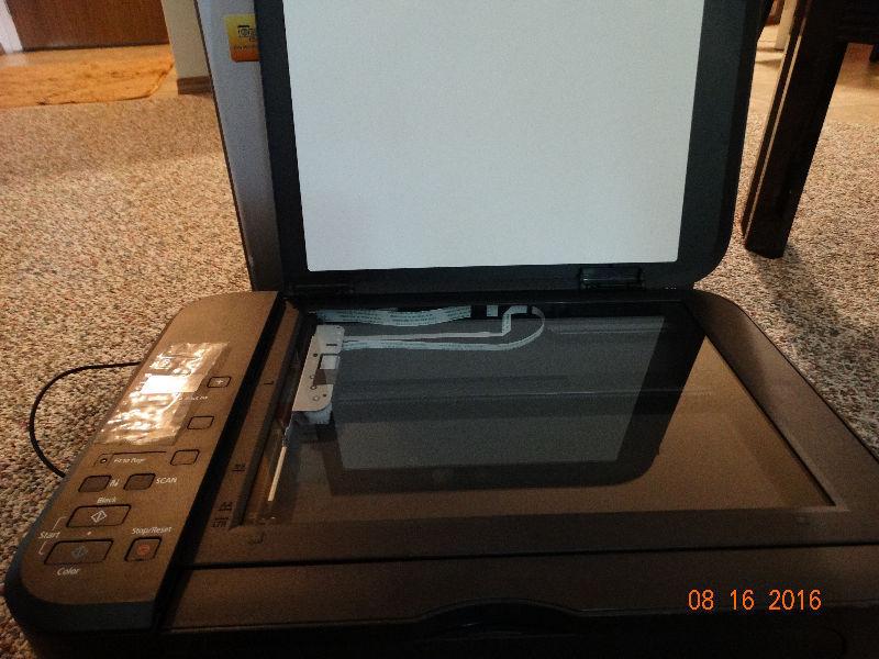 Canon pixma printer and scanner-excellent condition